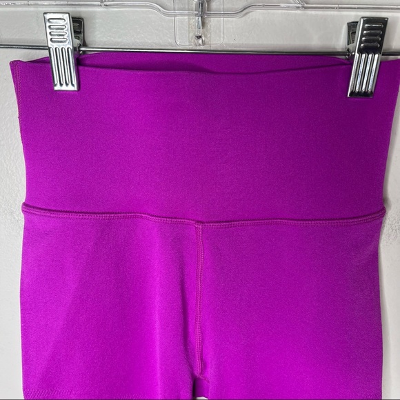 FABLETICS Sculptknot High Rise Barbiecore Leggings - Picture 5 of 14